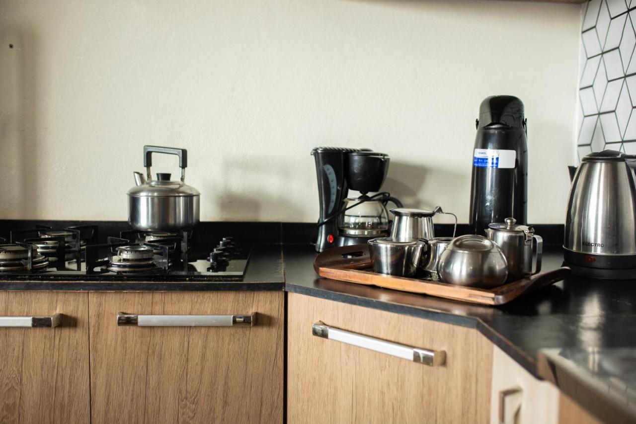 Toledo'S House Apartment เซาฟรานซิสโก จิ เปาลา ภายนอก รูปภาพ